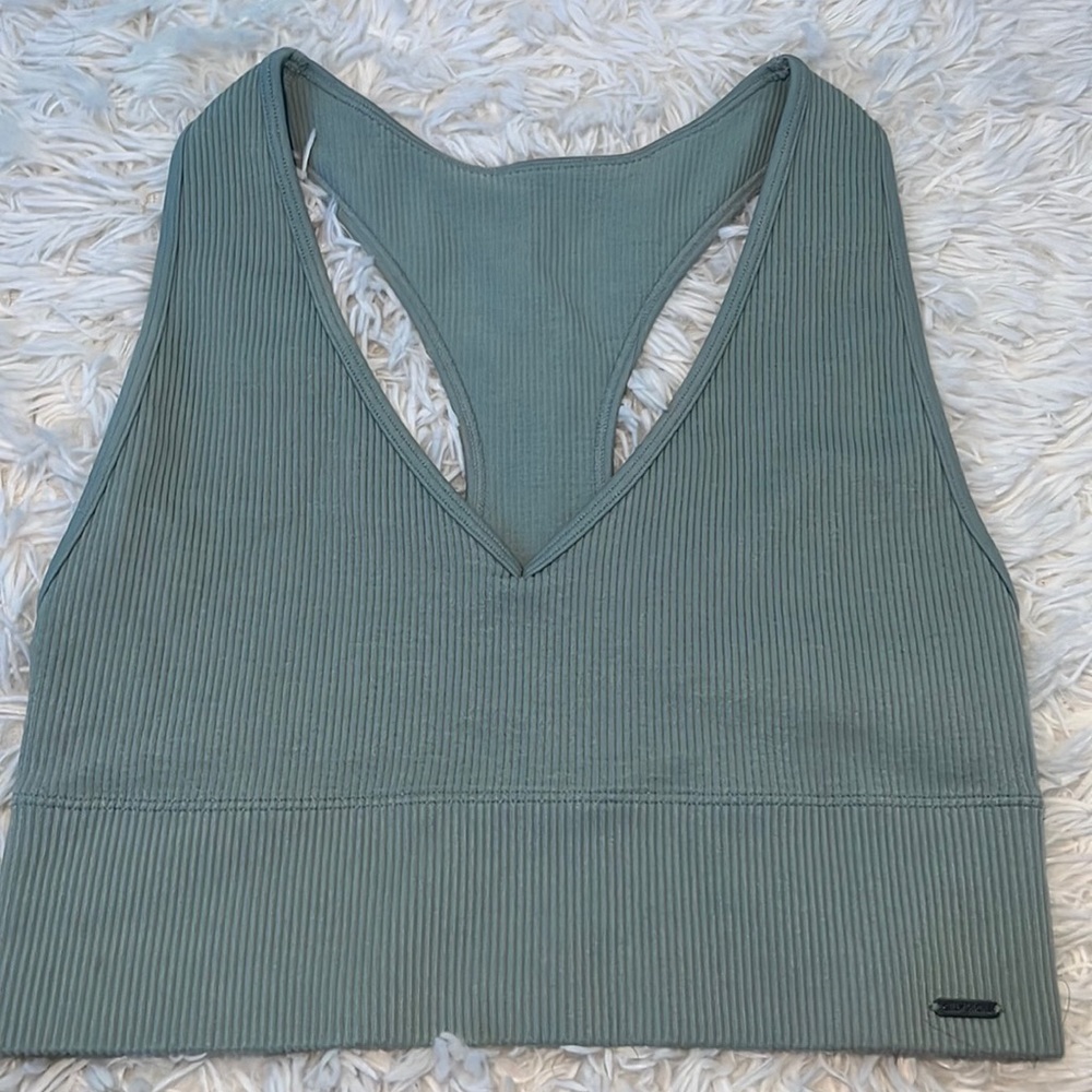 Athletic ware top